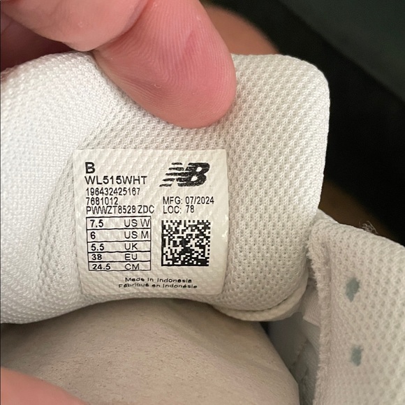 New Balance 515 V3 Retro Sneakers (New) - Picture 7 of 11